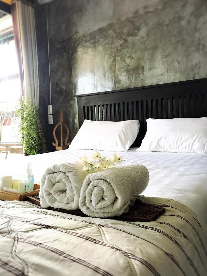 Lanna Hostel Chiang Mai Buitenkant foto