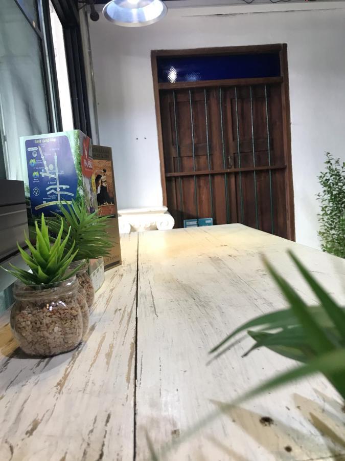 Lanna Hostel Chiang Mai Buitenkant foto