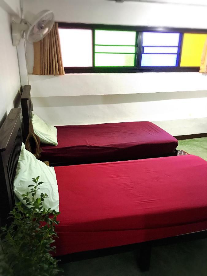 Lanna Hostel Chiang Mai Buitenkant foto
