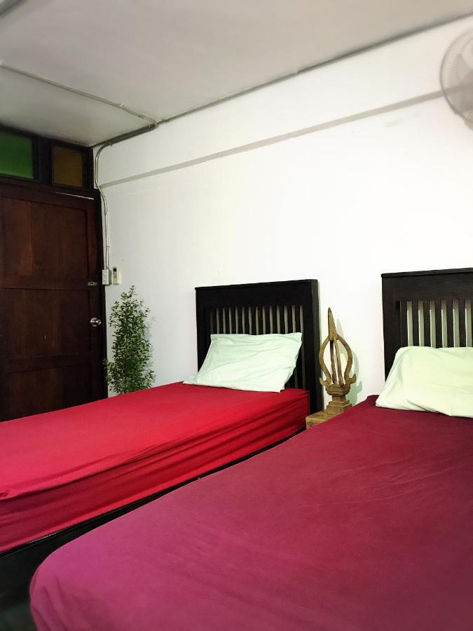 Lanna Hostel Chiang Mai Buitenkant foto