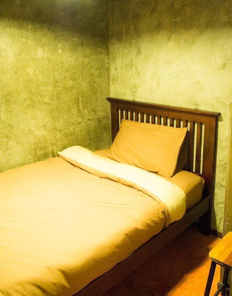 Lanna Hostel Chiang Mai Buitenkant foto