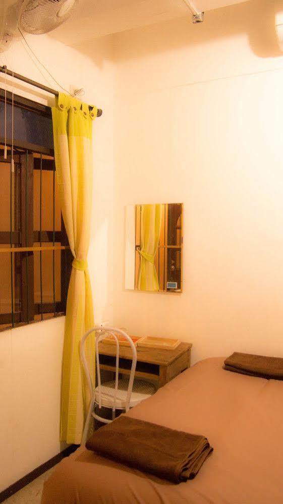 Lanna Hostel Chiang Mai Buitenkant foto