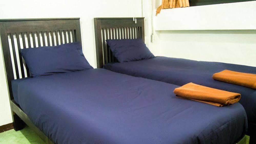 Lanna Hostel Chiang Mai Buitenkant foto