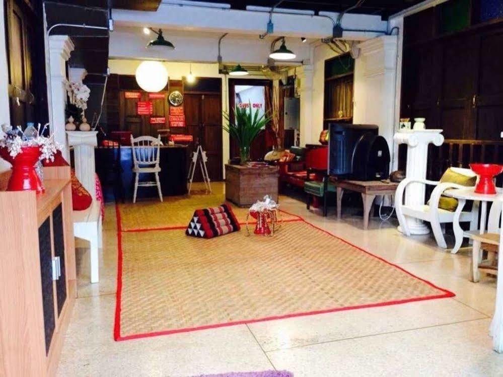 Lanna Hostel Chiang Mai Buitenkant foto