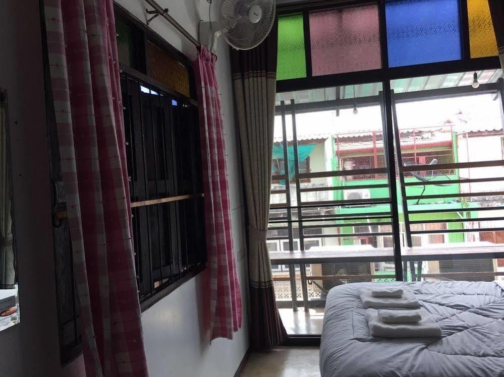 Lanna Hostel Chiang Mai Buitenkant foto