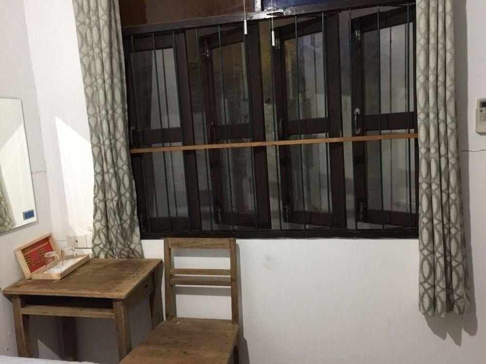 Lanna Hostel Chiang Mai Buitenkant foto